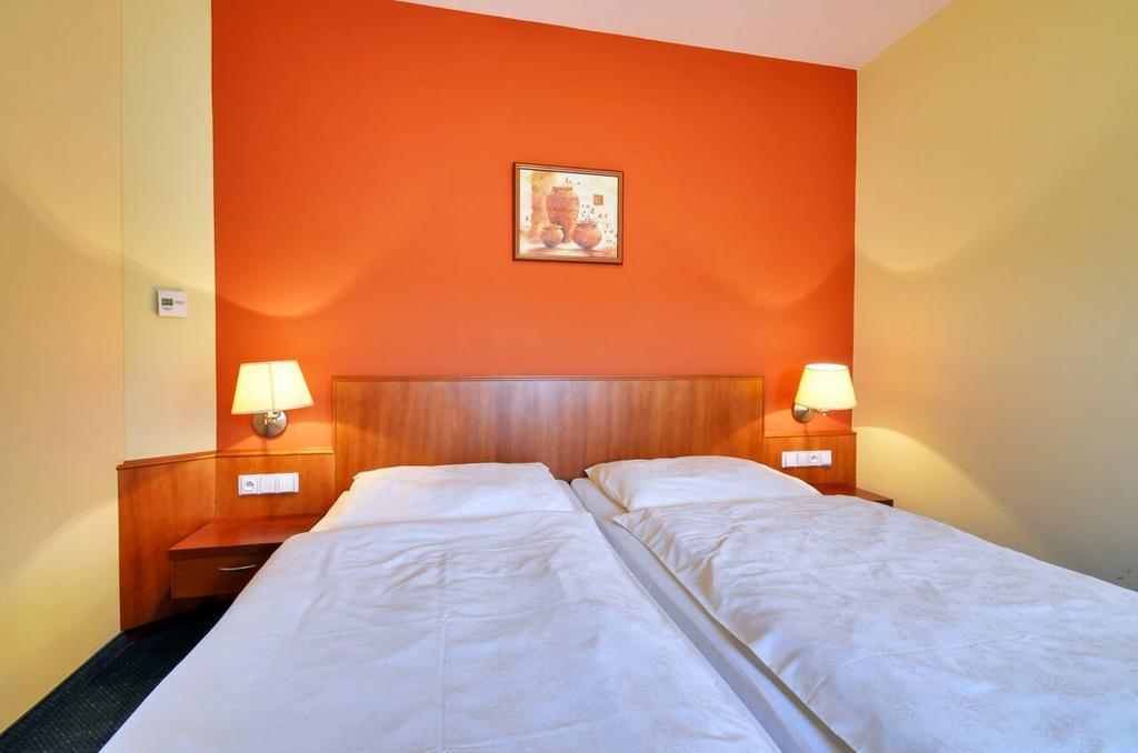 Hotel Filipinum Jablonne nad Orlici Room photo